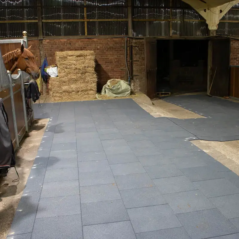 komfortex rubber walkway in stable komfortex rubber walkway in stable