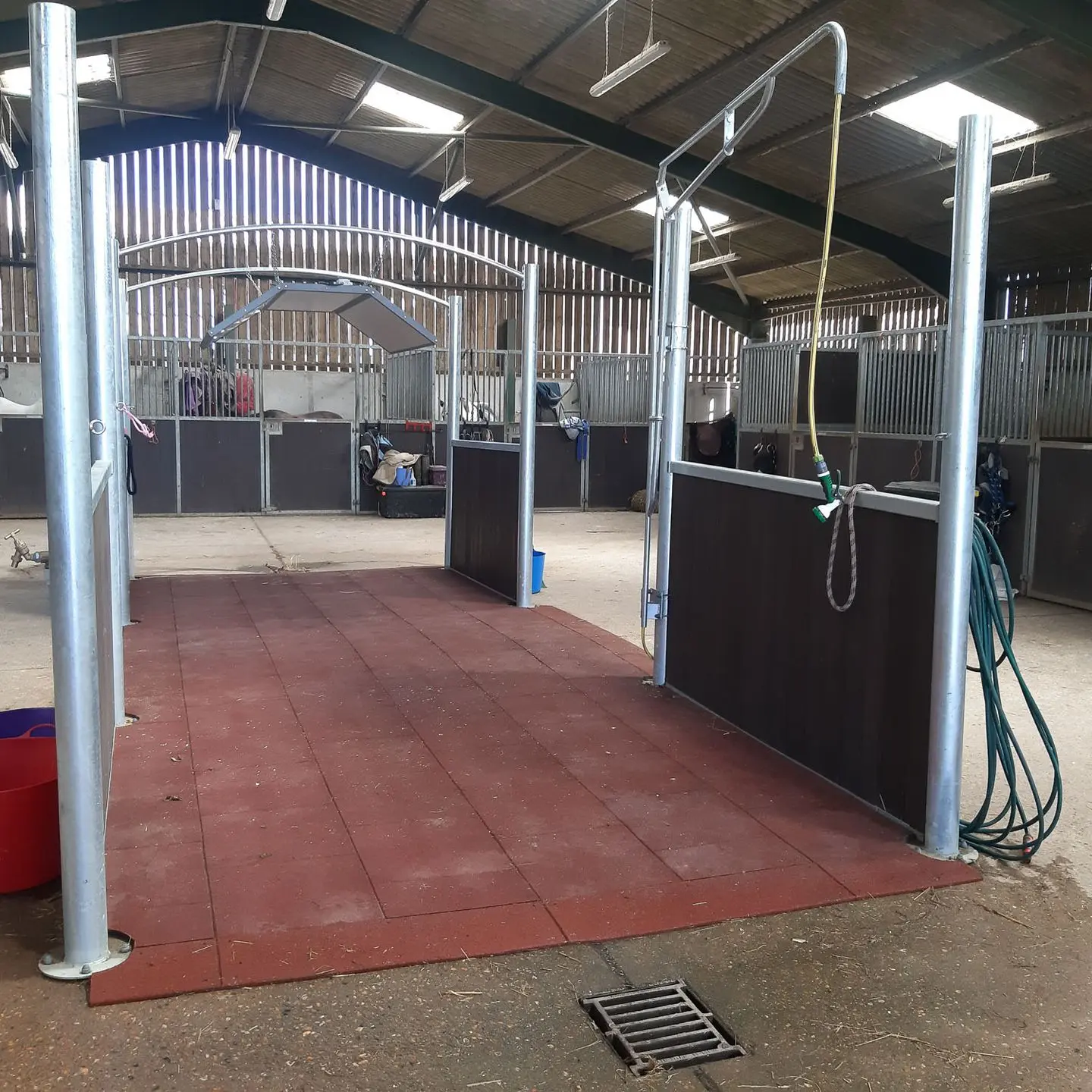 large indoor Wash bay and solarium