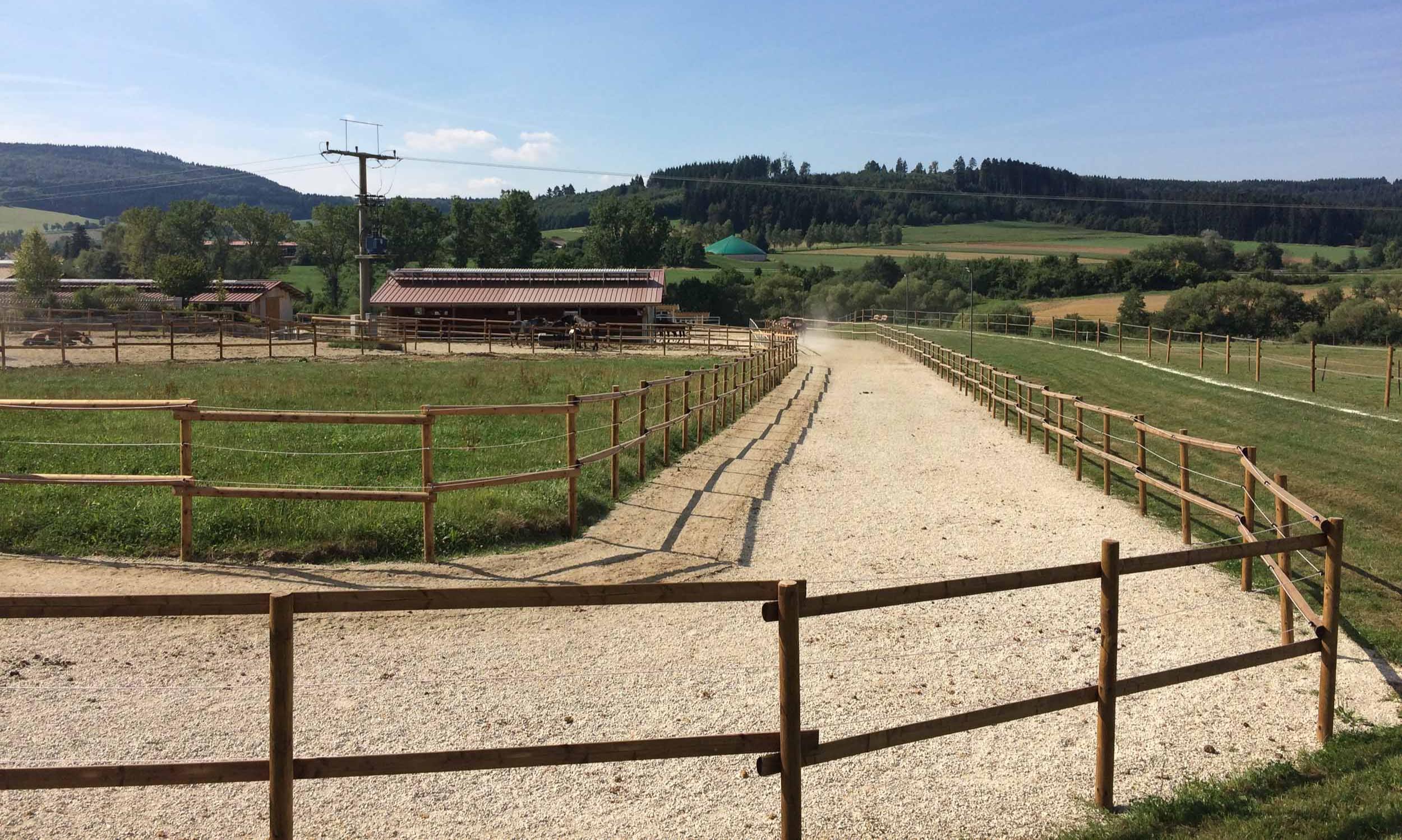 Active Stable trail with Top Clean mats